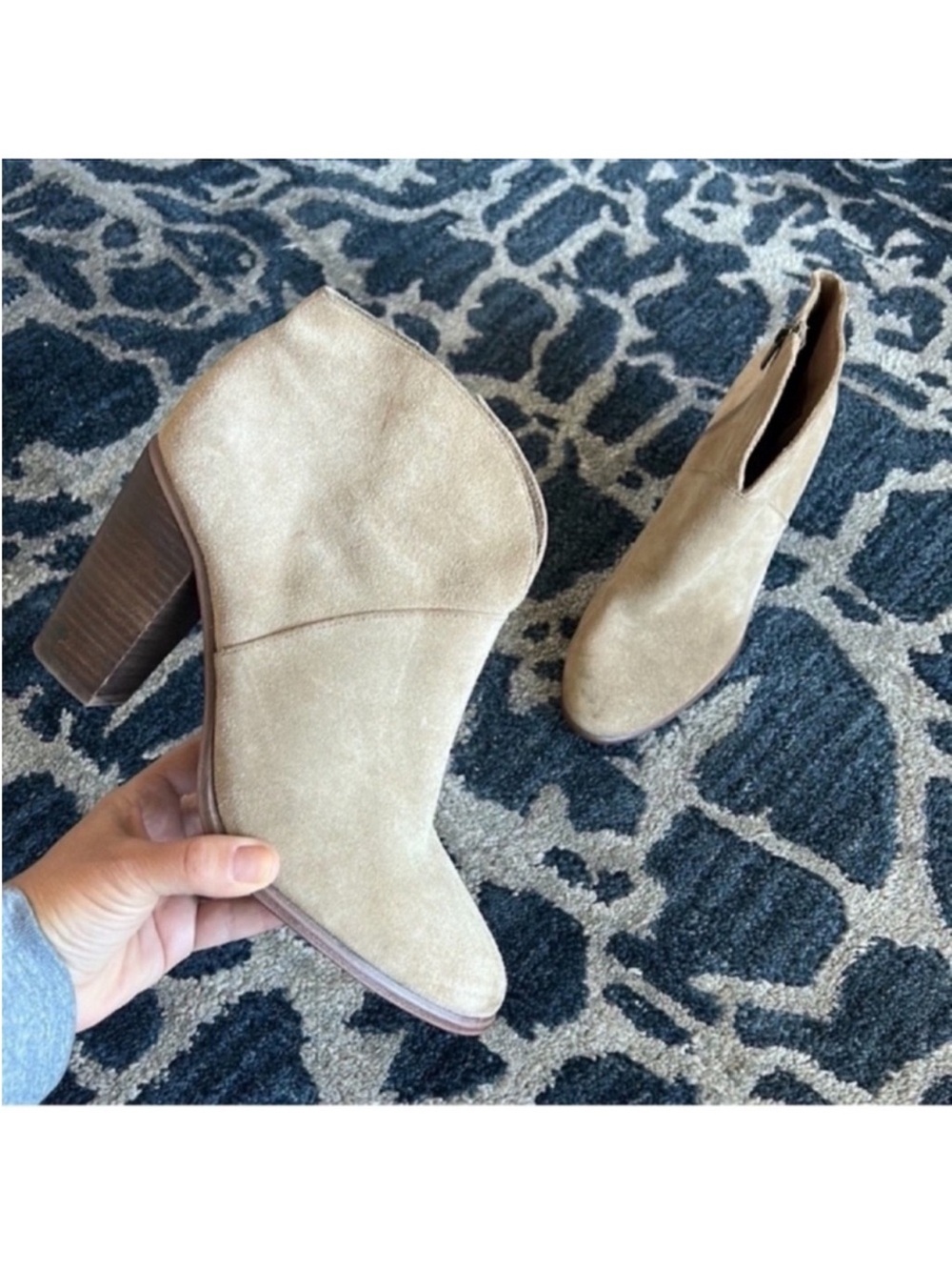 Vince Camuto Franell Suede Leather Heeled Booties/Boots Sz 10 Tan Beige almond